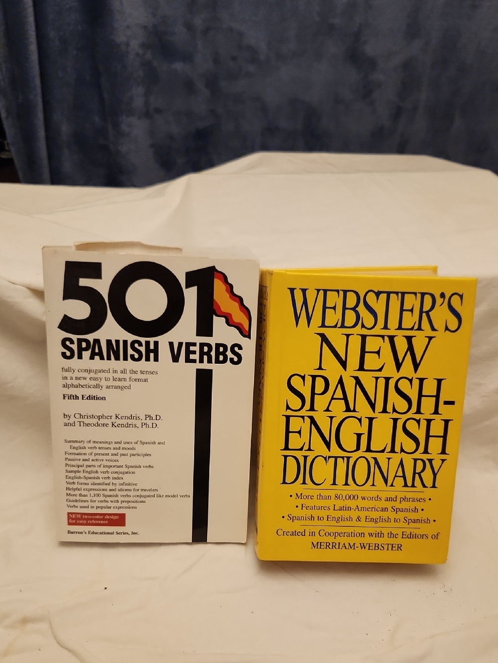 Webster's New Spanish-English Dictionary & 501 Spanish Verbs - Yellow/White